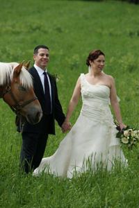 Kristen and Jeff Bridle Hill Farm wedding